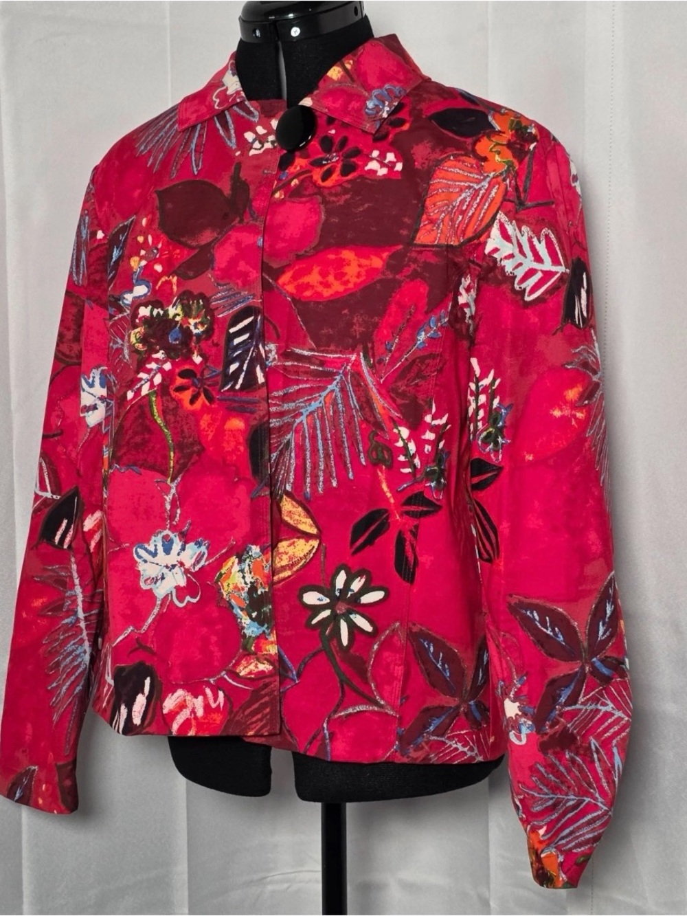 Chico’s Red Floral Art Print Statement Jacket Size 3 XL